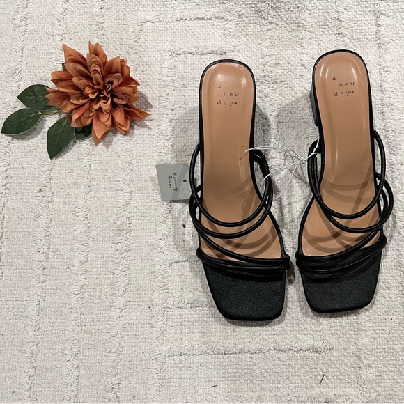 A NEW DAY Black Mules Heel Sandals- Size 11 - Picture 5 of 6